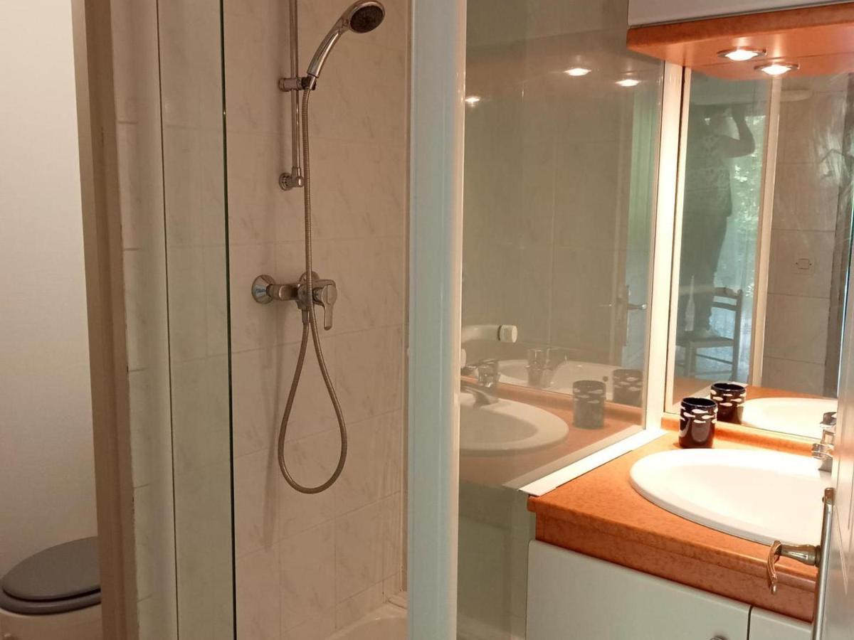 Charmant Studio Avec Terrasse Et Parking, Proche Plage Et Port - Fr-1-551-25 لا روشيل المظهر الخارجي الصورة